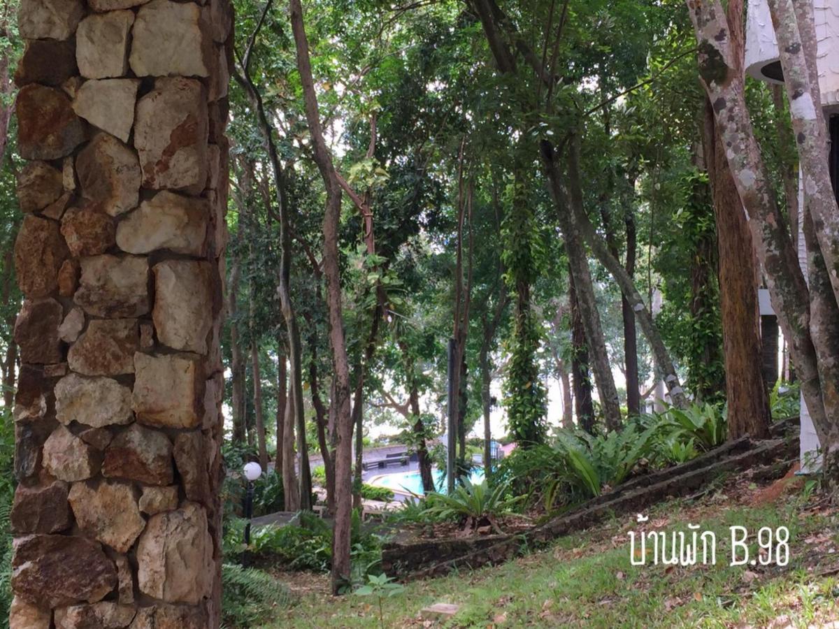 Baan Rug Nam Sai Villa แกลง ภายนอก รูปภาพ